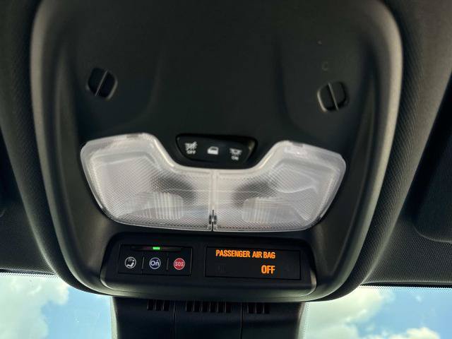 Used 2023 Chevrolet Colorado LT w/ LT Convenience Package II AWD/4WD image 20