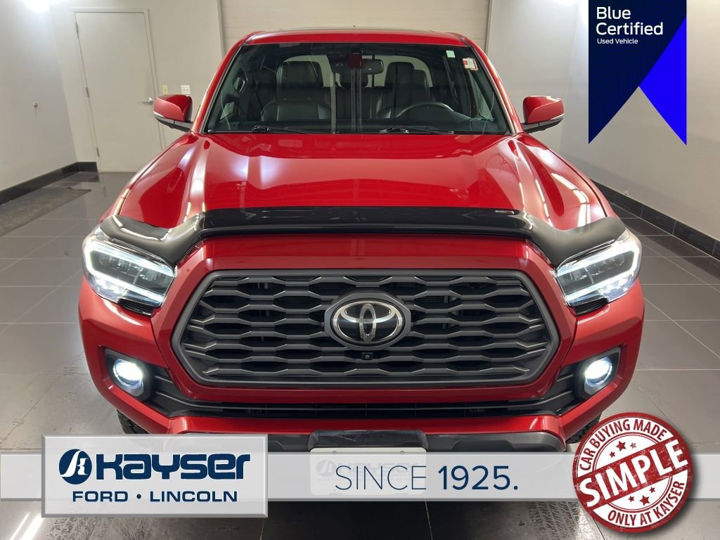 Used 2020 Toyota Tacoma TRD Off-Road w/ TRD Premium Off Road Package image 2