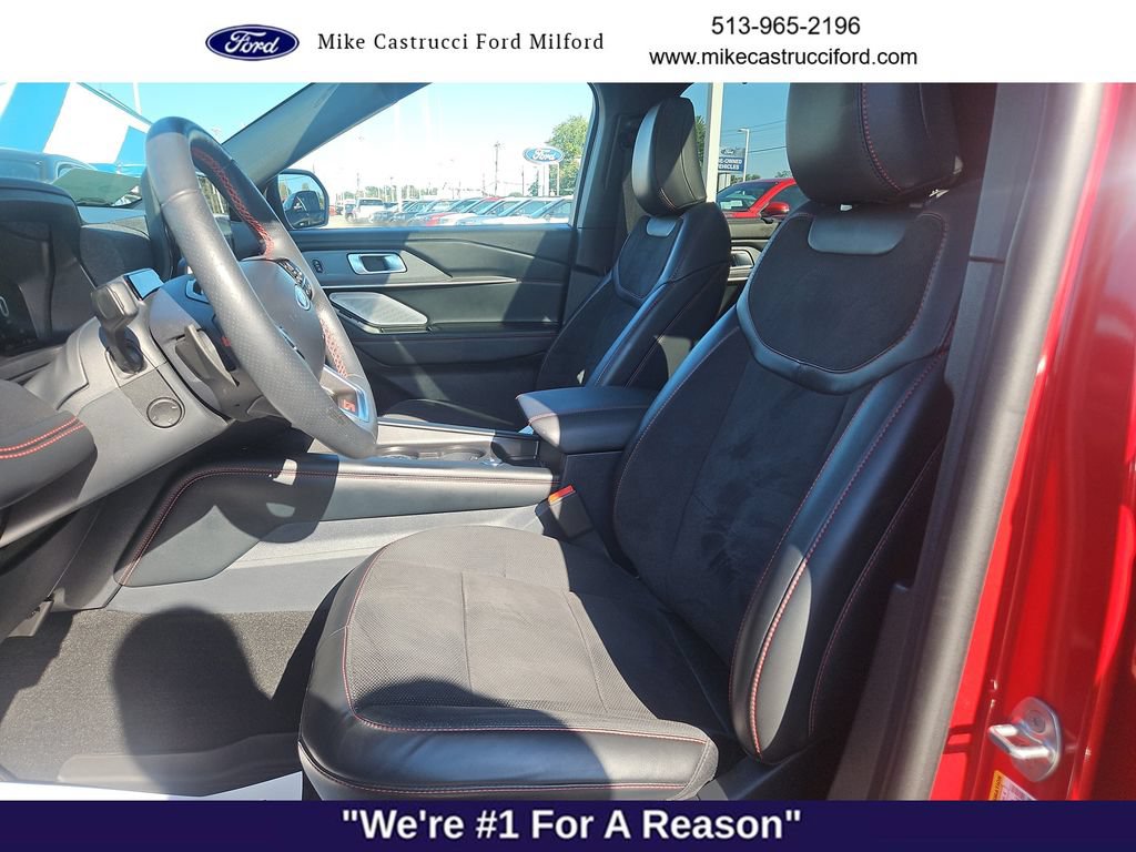 Certified 2025 Ford Explorer ST AWD/4WD image 23