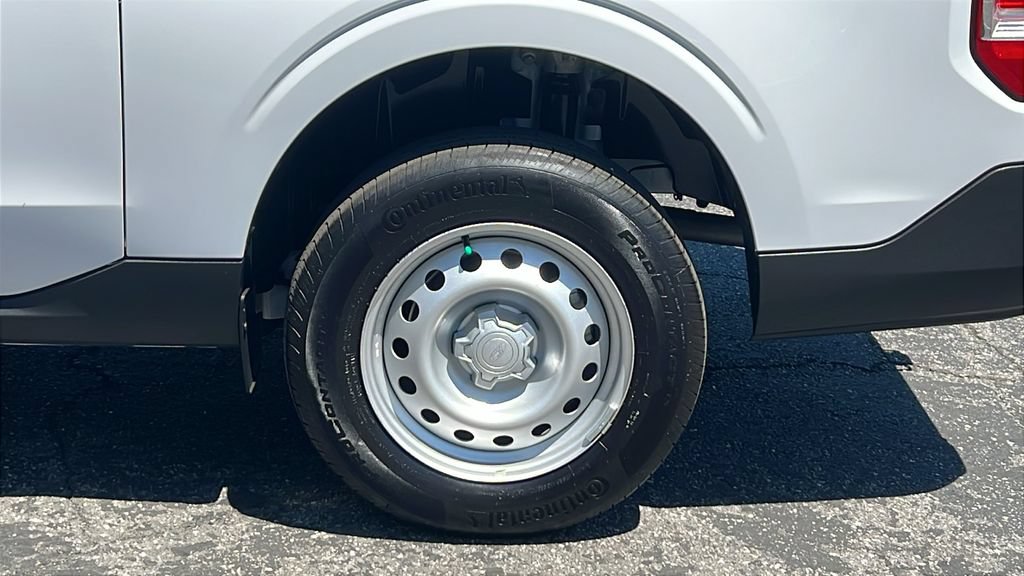 Certified 2025 Ford Maverick XL FWD image 6