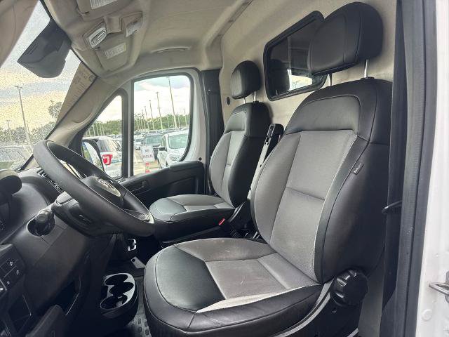 Used 2024 RAM ProMaster 2500 w/ Convenience Group FWD image 14
