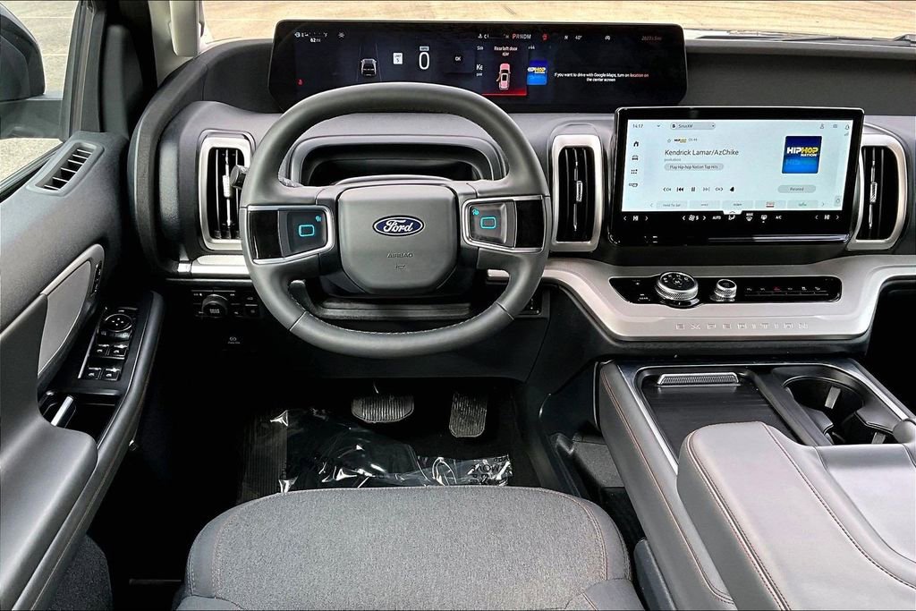 Certified 2025 Ford Expedition Max Active image 5