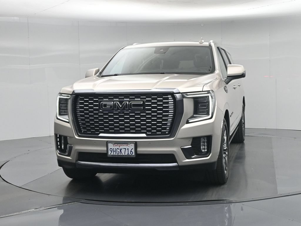 Used 2023 GMC Yukon XL Denali Ultimate AWD/4WD image 63