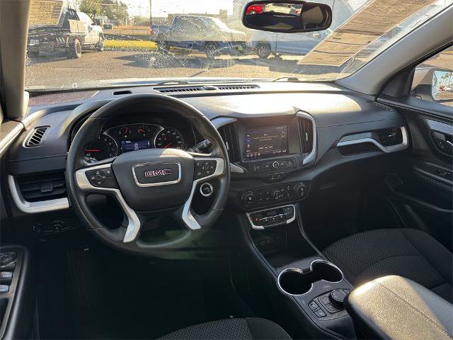 Used 2022 GMC Terrain SLE w/ Driver Convenience Package image 18