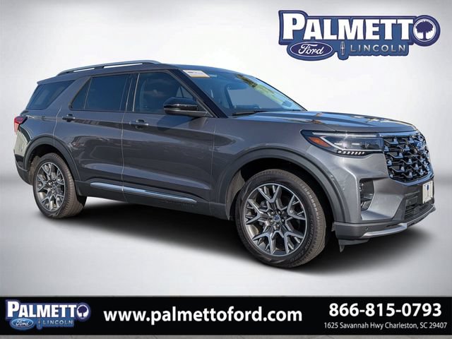 Certified 2025 Ford Explorer Platinum w/ Ultimate Package AWD/4WD image 1