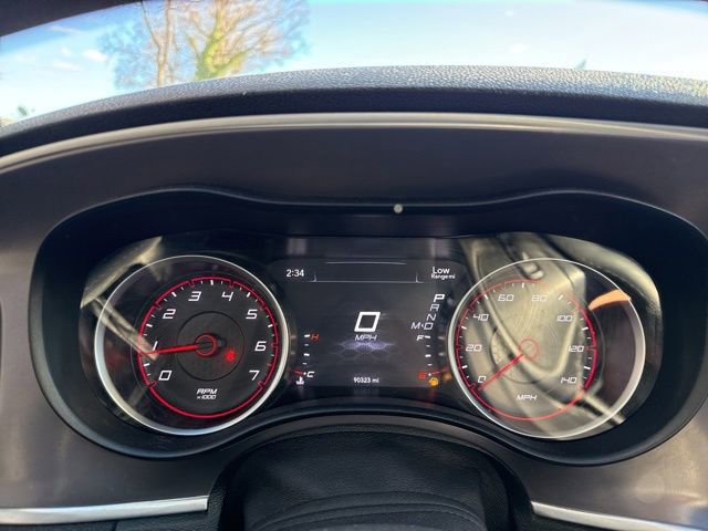 Used 2019 Dodge Charger SXT image 18