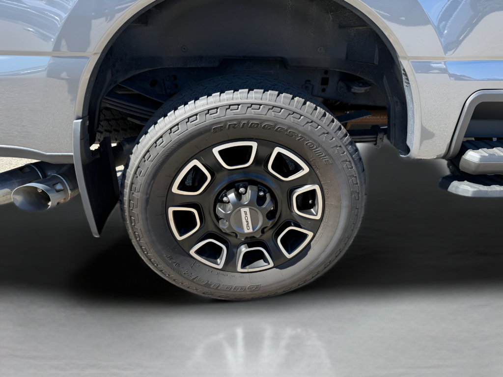 Certified 2024 Ford F350 Platinum AWD/4WD image 37