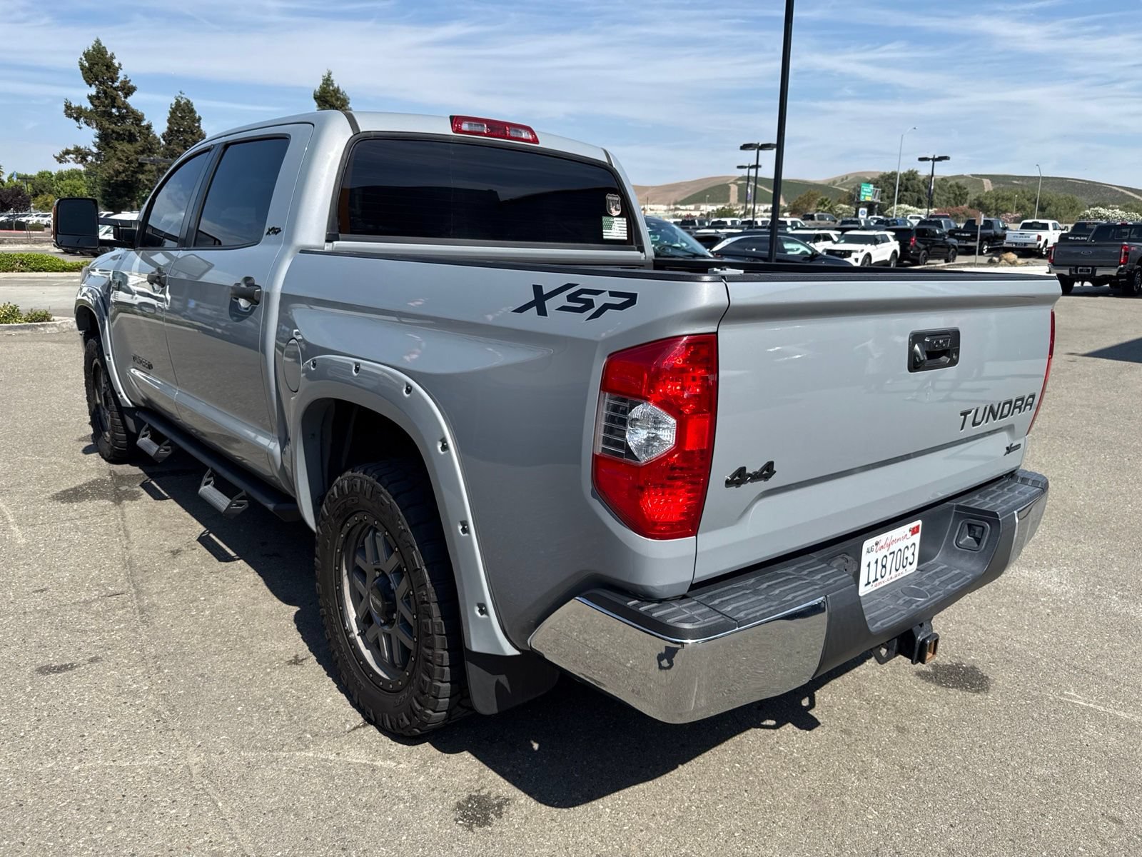 Used 2019 Toyota Tundra SR5 w/ SR5 Upgrade Package AWD/4WD image 3