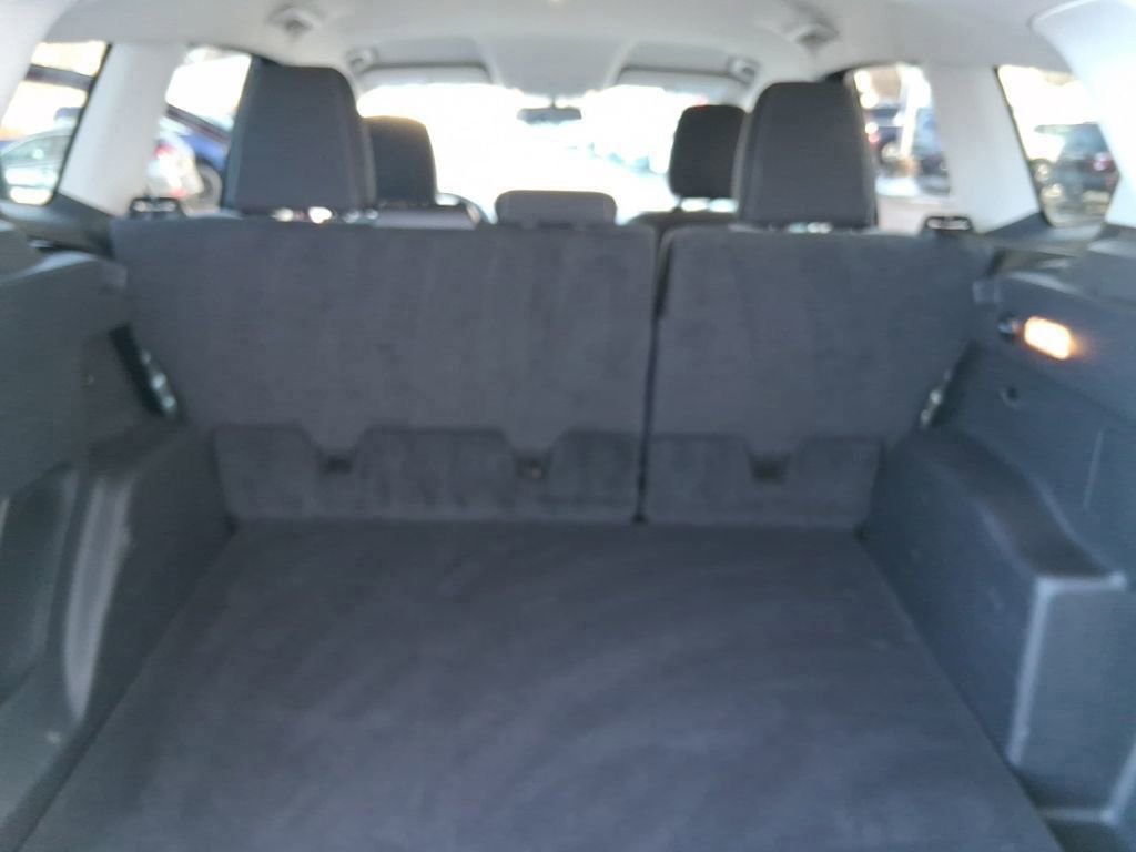 Certified 2019 Ford Escape SE image 26