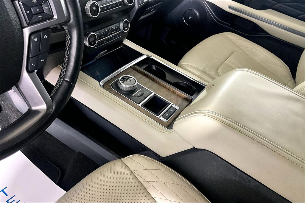 Certified 2021 Ford Expedition Platinum image 14