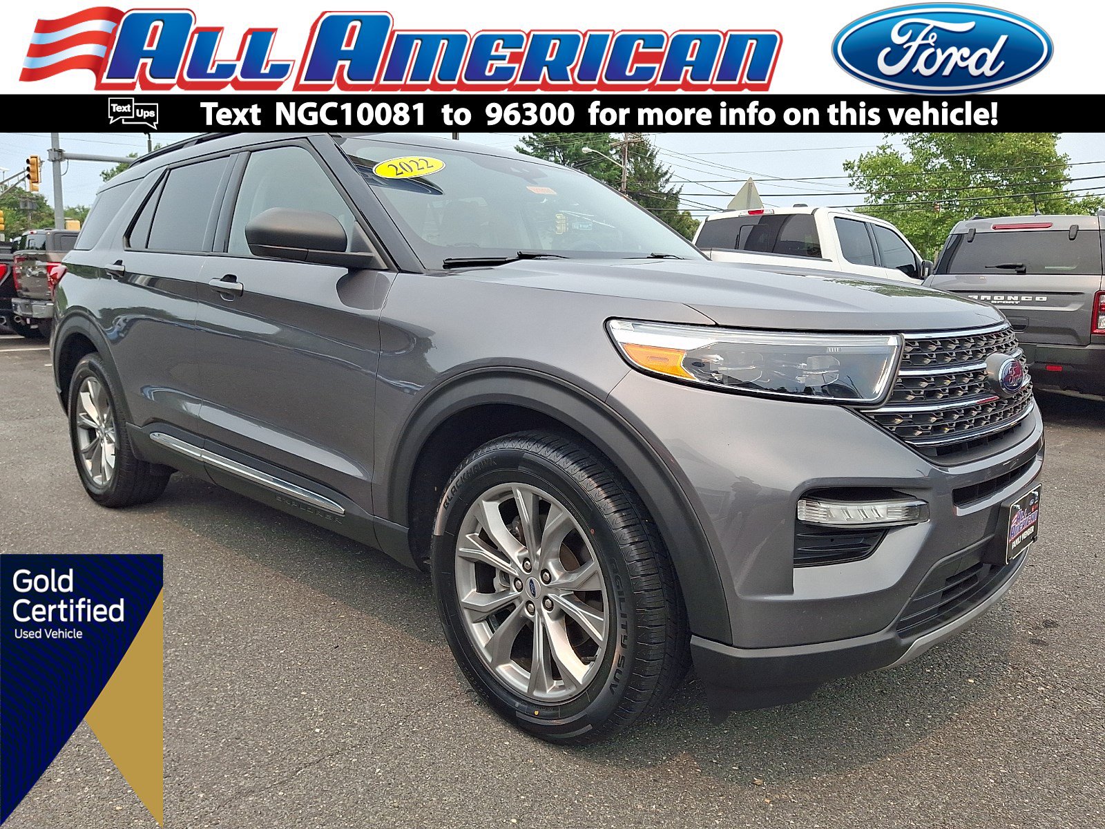 Certified 2022 Ford Explorer XLT w/ Equipment Group 202A AWD/4WD image 1