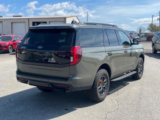 Certified 2025 Ford Expedition Tremor image 3