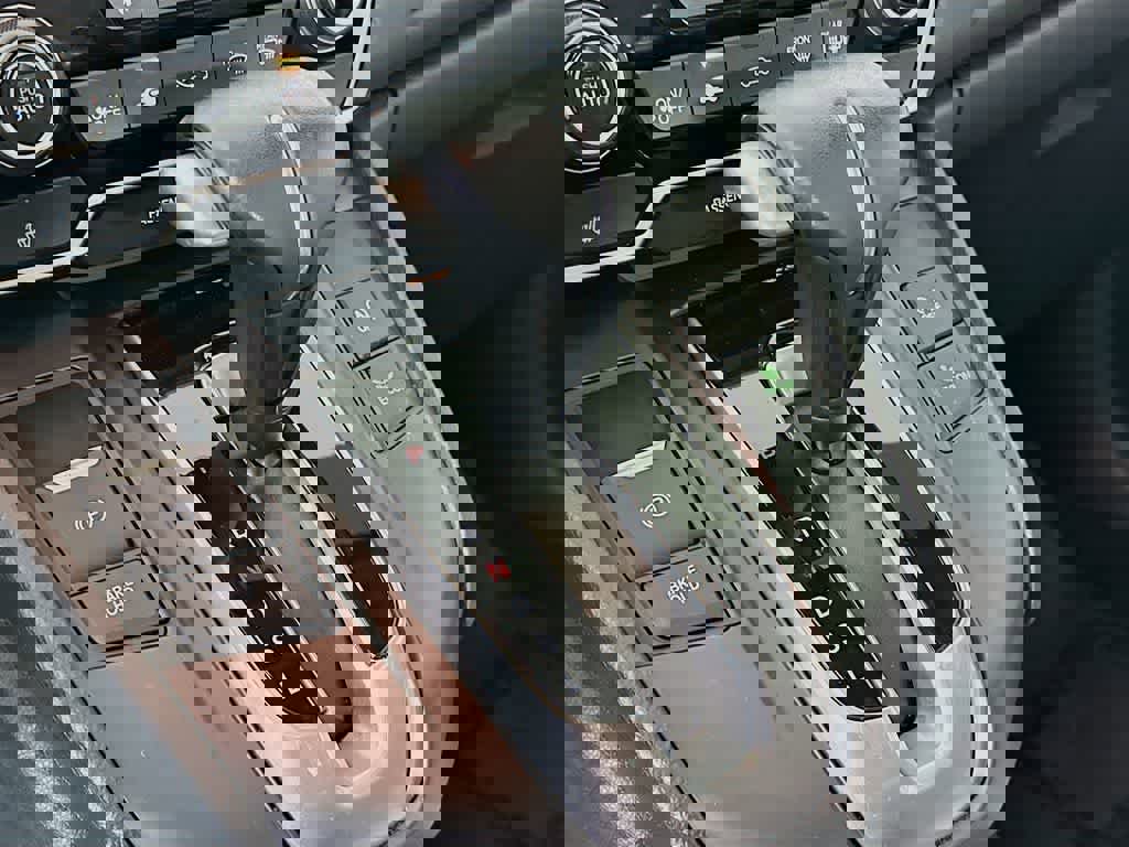 Used 2022 Honda CR-V EX-L image 18