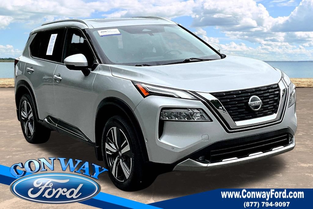 Used 2021 Nissan Rogue Platinum FWD image 1