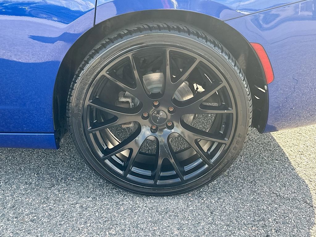Used 2018 Dodge Charger SXT w/ Blacktop Package image 24