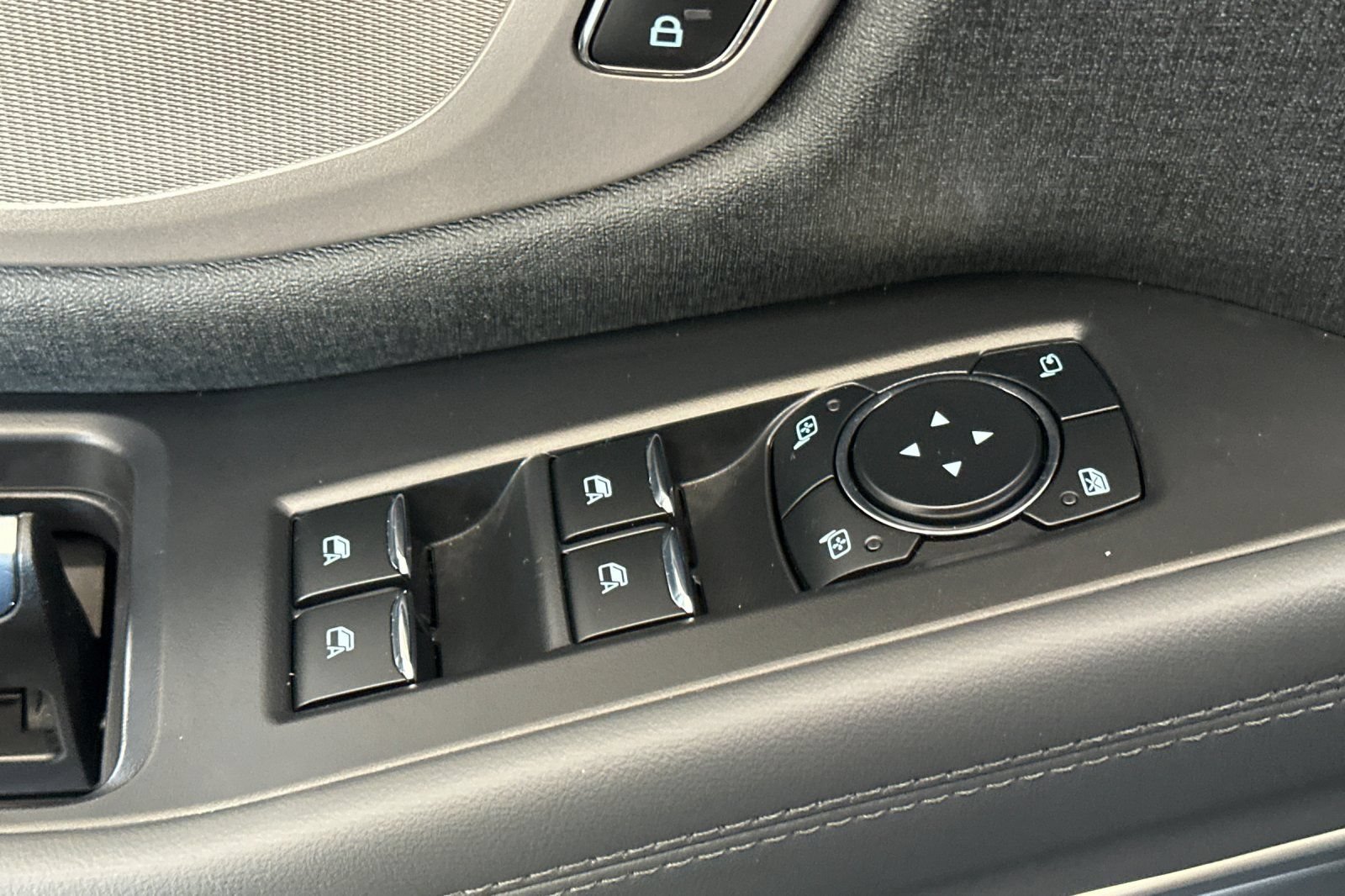 Certified 2026 Ford Expedition Active AWD/4WD image 11