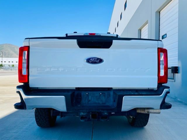 Certified 2025 Ford F250 XLT w/ FX4 Off-Road Package AWD/4WD image 4