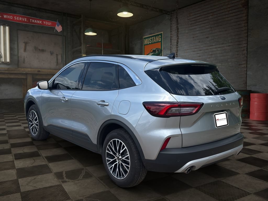 Certified 2023 Ford Escape SE FWD image 4