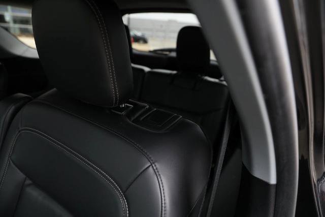 Certified 2022 Ford Explorer XLT w/ Equipment Group 202A image 30