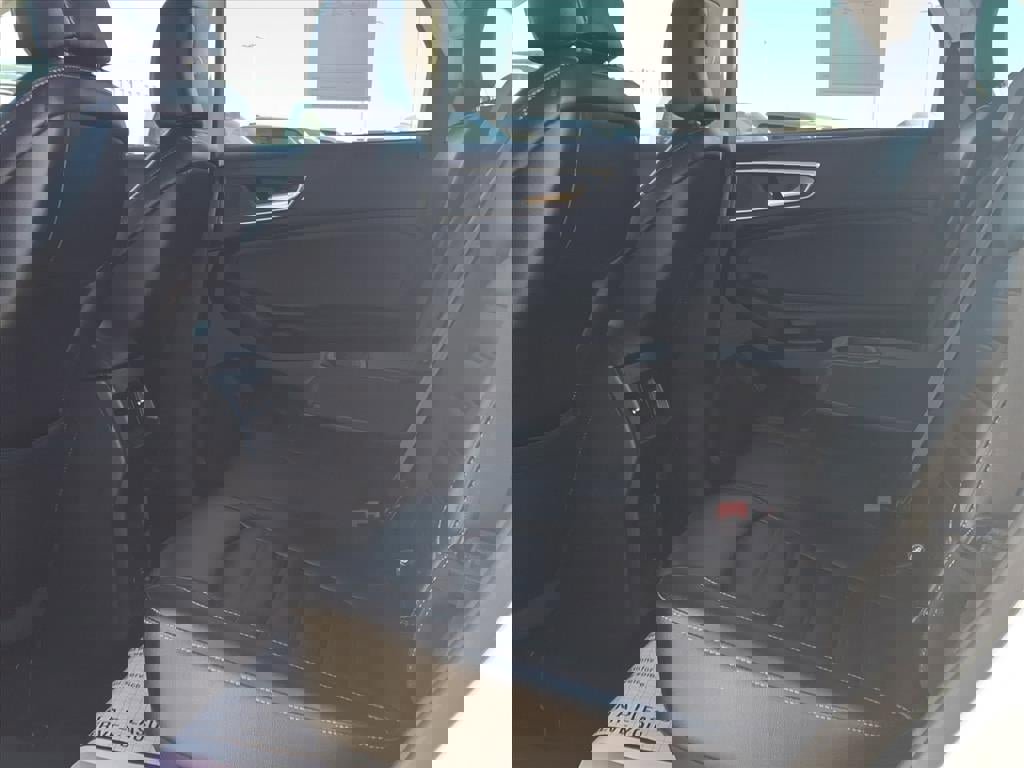 Certified 2024 Ford Edge SEL w/ Convenience Package image 17