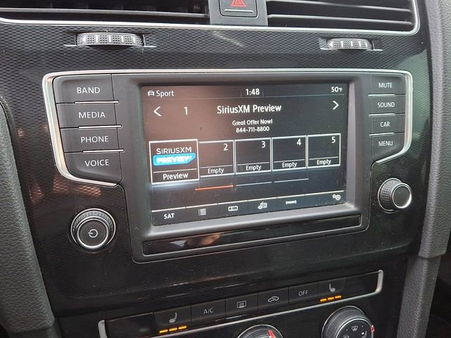 Used 2017 Volkswagen GTI SE image 21