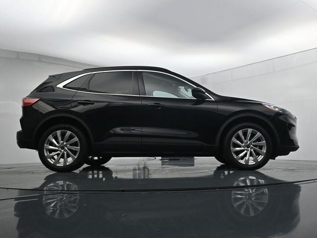 Certified 2022 Ford Escape Titanium w/ Titanium Elite Package AWD/4WD image 35