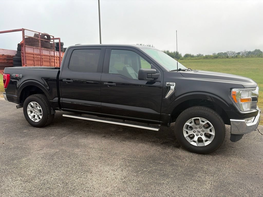 Certified 2022 Ford F150 XLT w/ Equipment Group 301A Mid AWD/4WD image 3