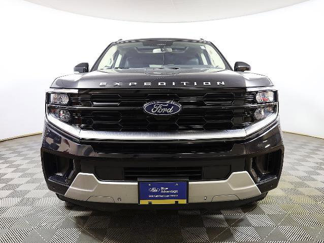 Certified 2025 Ford Expedition Max Platinum image 6