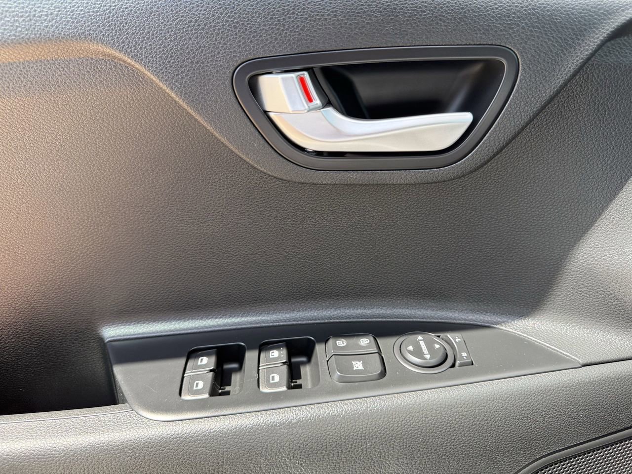 Used 2023 Kia Rio S FWD image 23