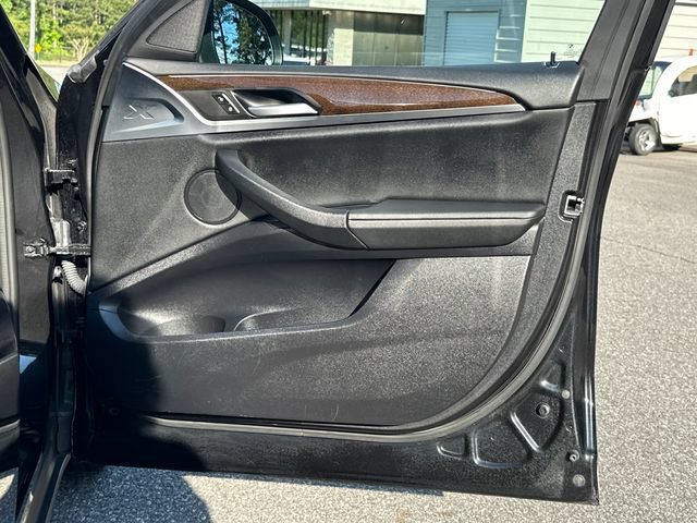 Used 2024 BMW X4 xDrive30i w/ Parking Assistance Package AWD/4WD image 16