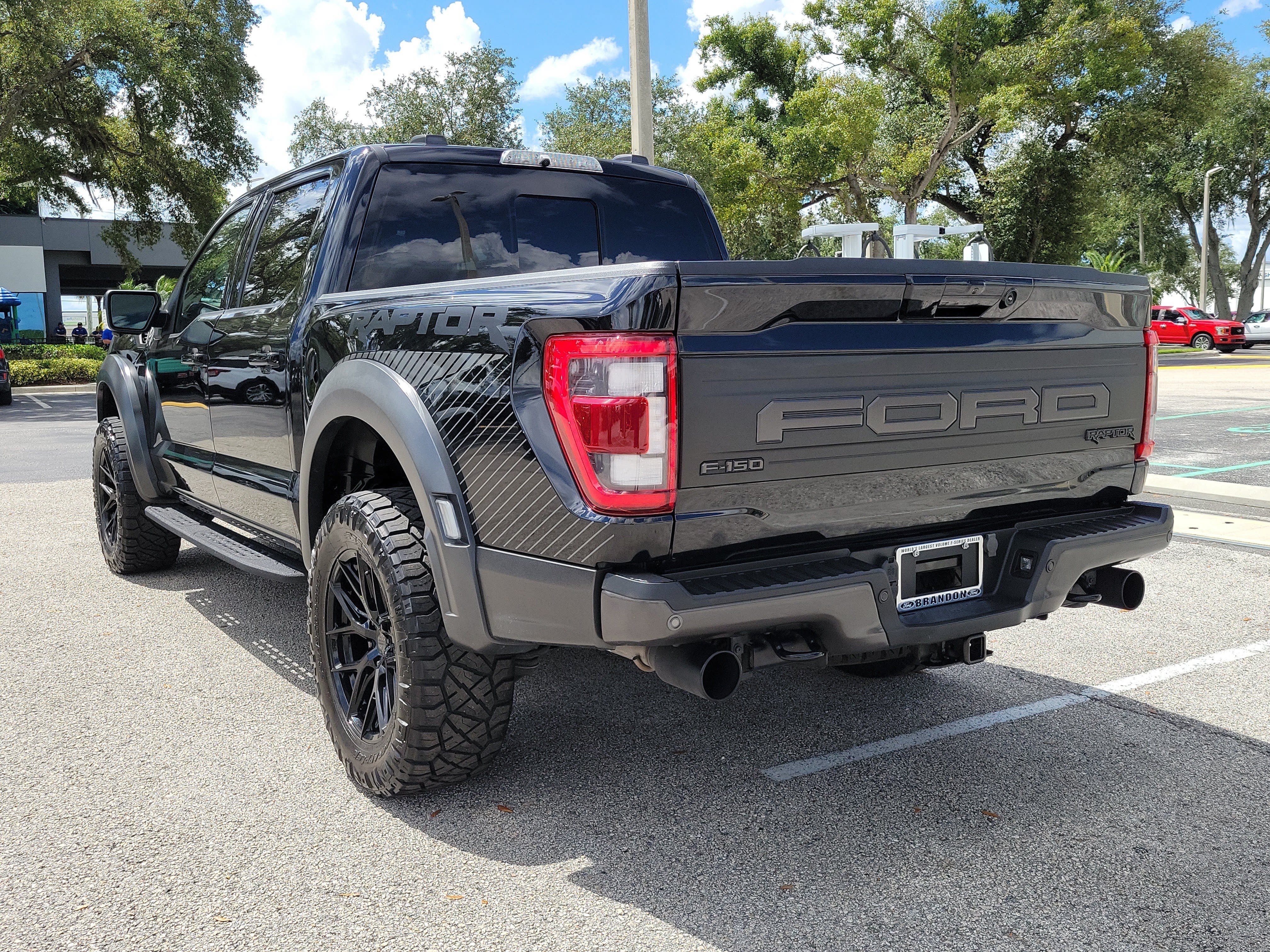 Certified 2023 Ford F150 Raptor AWD/4WD image 8