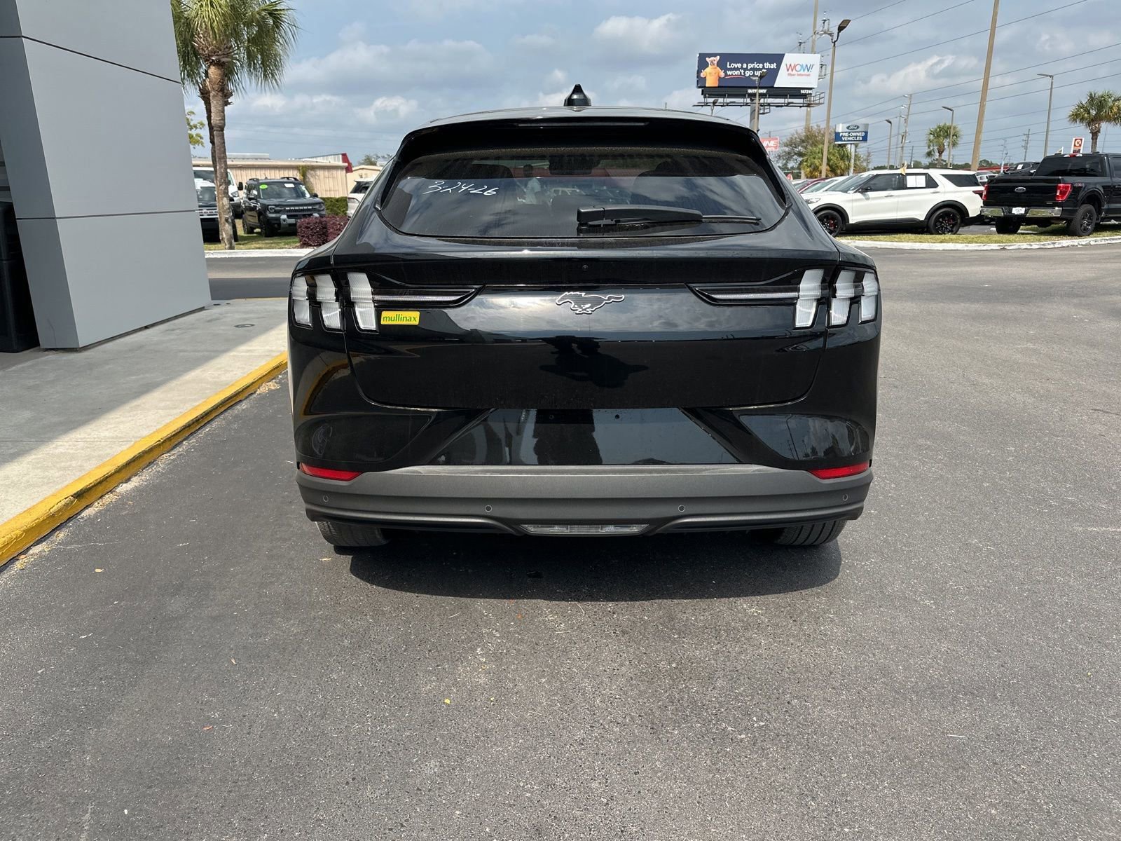 Certified 2025 Ford Mustang Mach-E Premium image 5