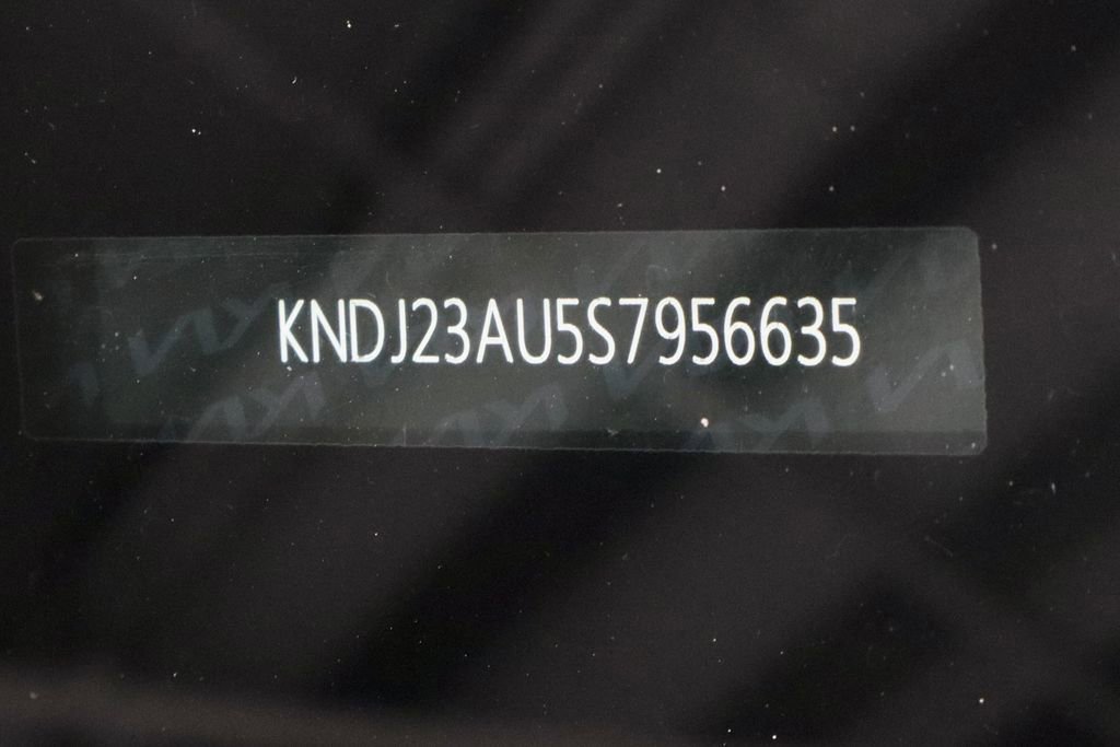 Used 2025 Kia Soul LX w/ LX Technology Package image 31