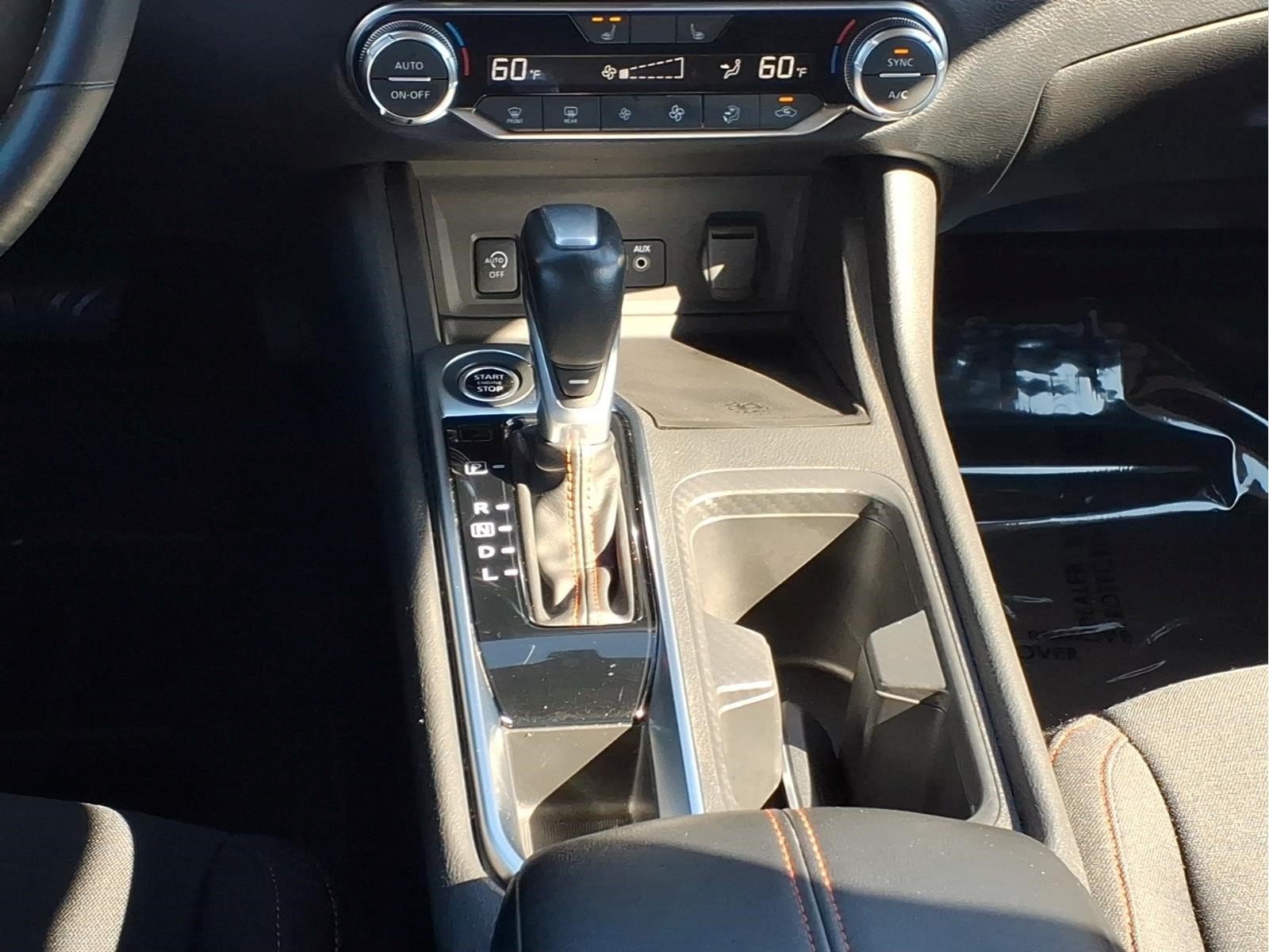 Used 2025 Nissan Sentra SR FWD image 14