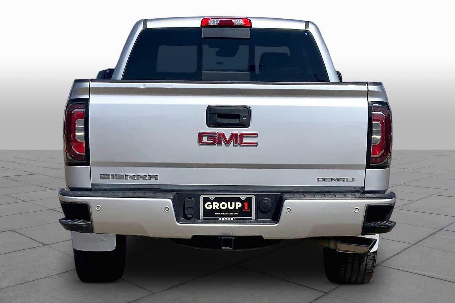 Used 2018 GMC Sierra 1500 Denali w/ Denali Ultimate Package AWD/4WD image 5