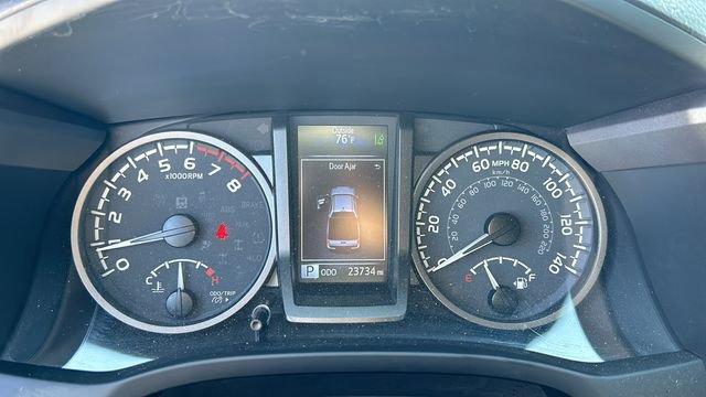 Used 2023 Toyota Tacoma TRD Sport w/ Advanced Technology Package AWD/4WD image 18