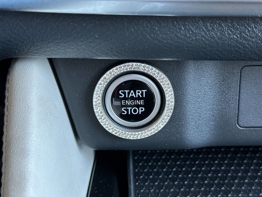 Used 2023 Nissan Rogue SL w/ SL Premium Package FWD image 21