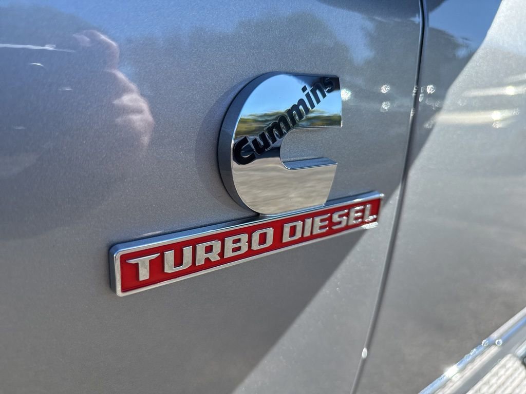 Used 2024 RAM 2500 Tradesman w/ Chrome Appearance Group image 16