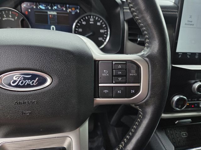 Certified 2023 Ford Expedition XLT image 24