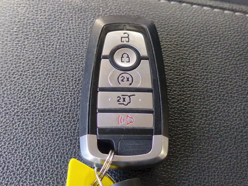 Certified 2024 Ford Expedition XLT image 34