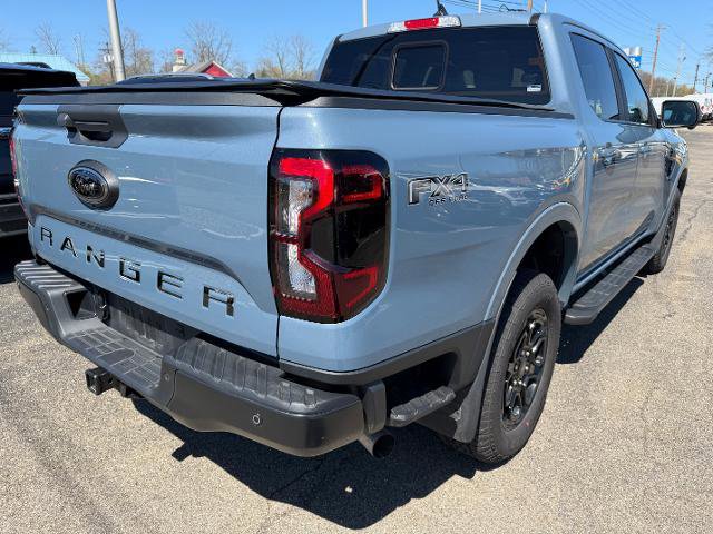 Certified 2025 Ford Ranger Lariat w/ FX4 Off-Road Package AWD/4WD image 4