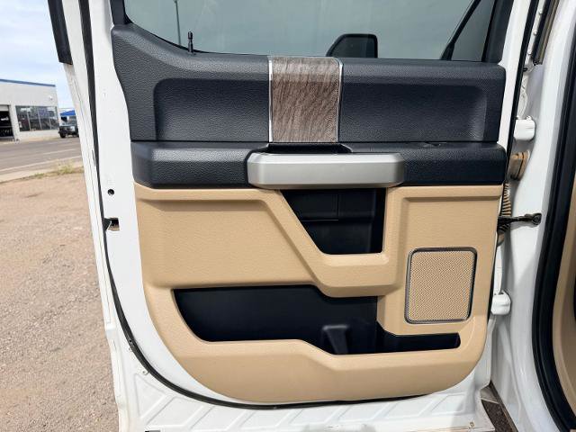 Certified 2019 Ford F250 Lariat w/ Chrome Package image 29