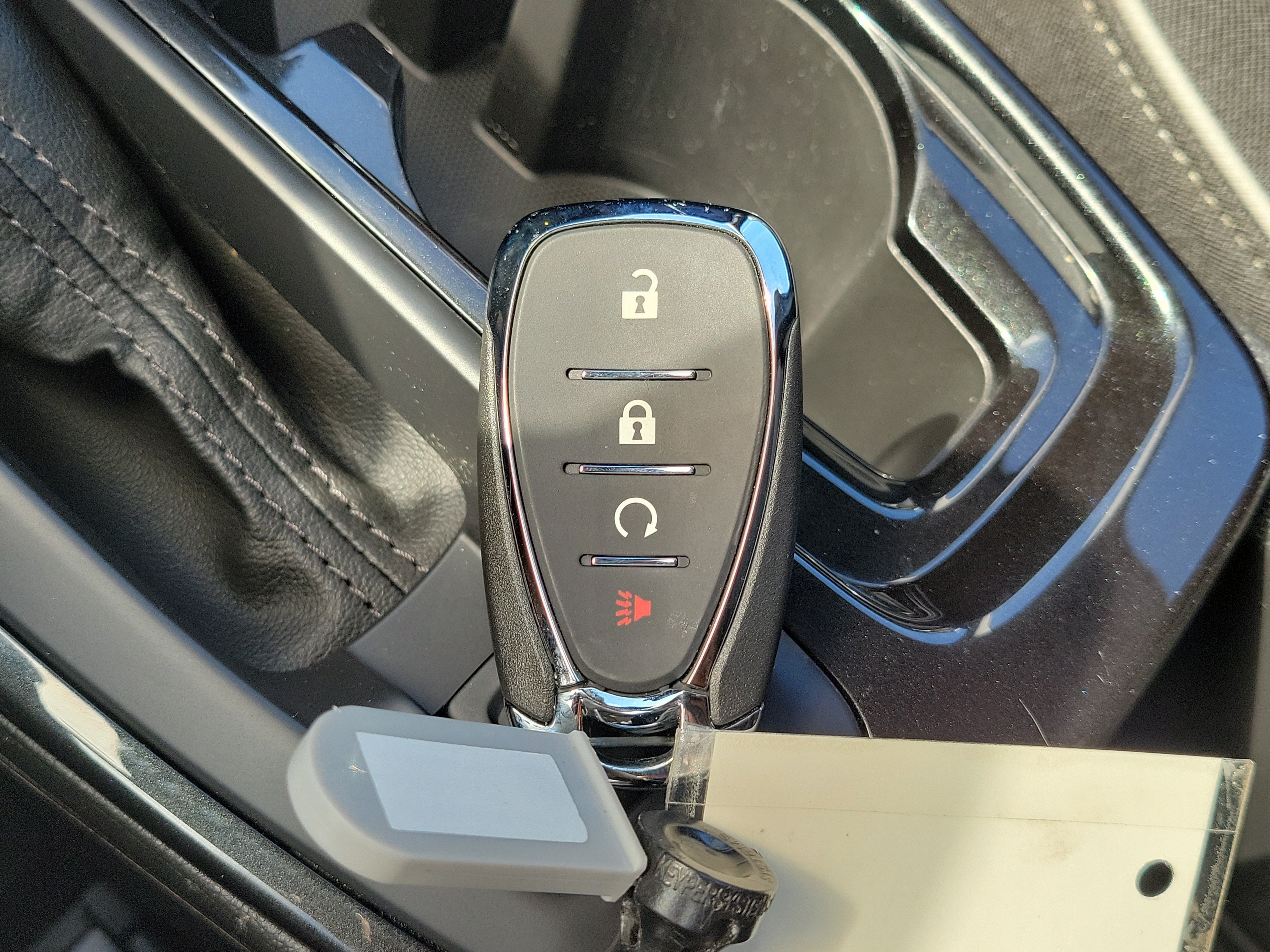 Used 2024 Chevrolet TrailBlazer LT FWD image 30