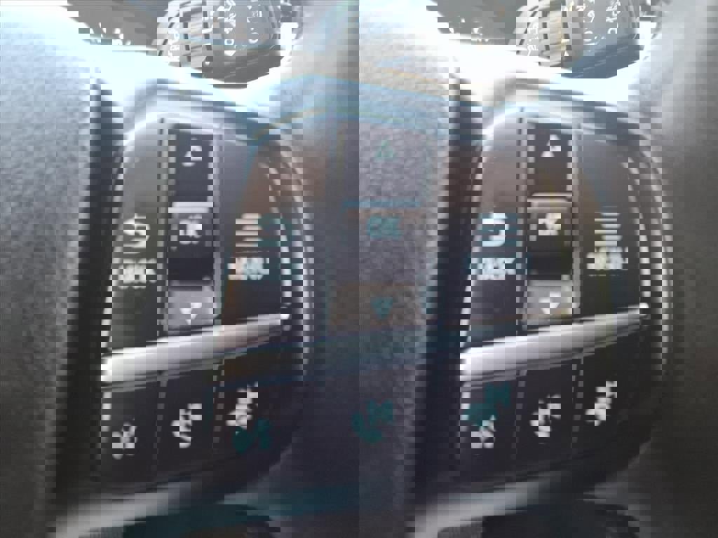 Certified 2022 Ford Escape SE w/ SE Sport Appearance Package image 24