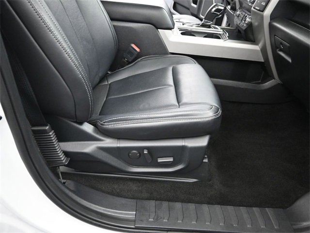 Certified 2019 Ford F150 Lariat w/ Equipment Group 502A Luxury image 31