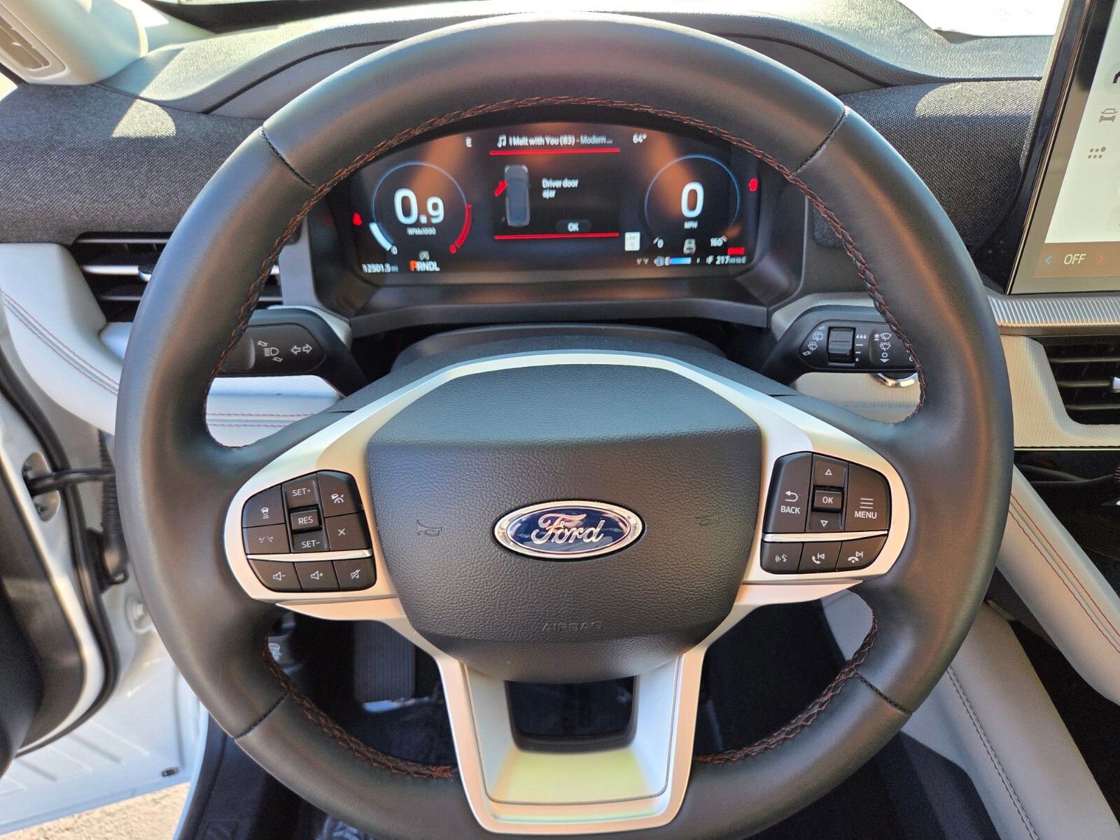 Certified 2025 Ford Explorer Active w/ Active Comfort Package image 21