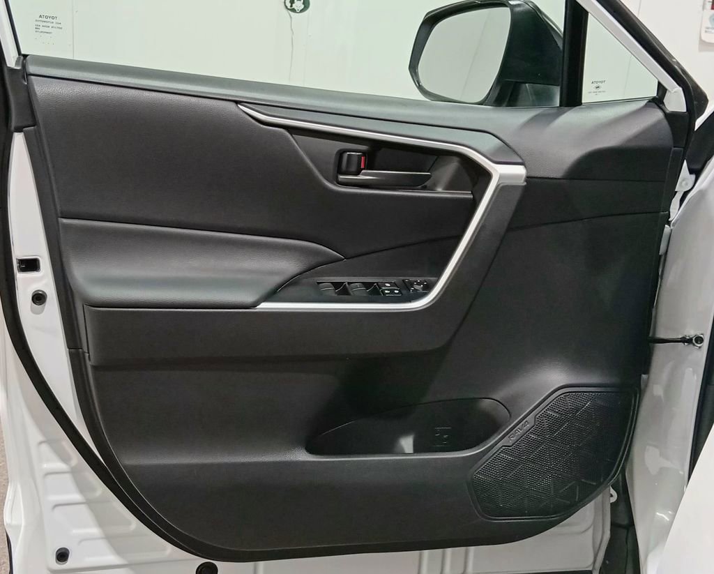 Used 2025 Toyota RAV4 LE FWD image 16