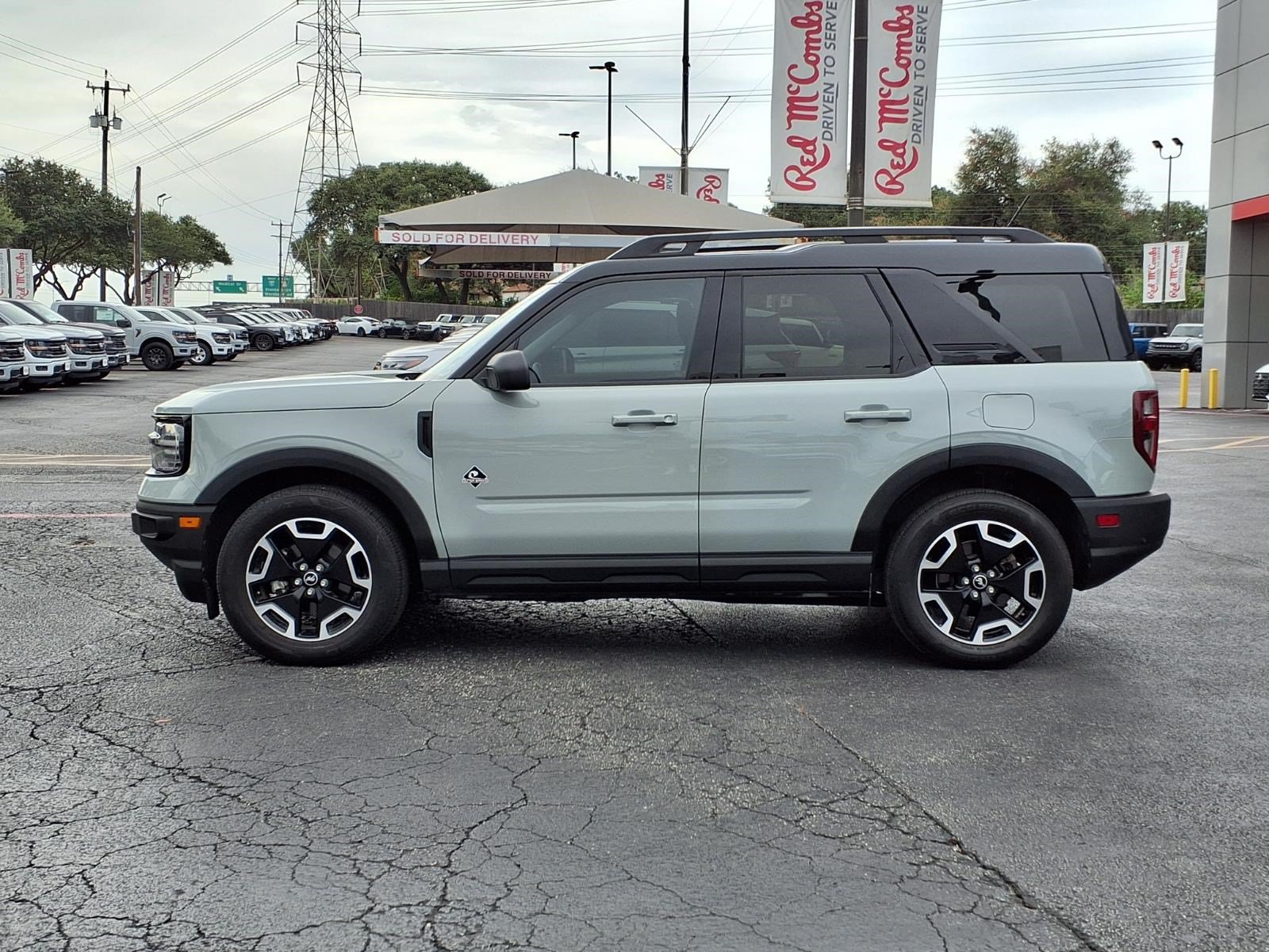 Certified 2024 Ford Bronco Sport Outer Banks AWD/4WD image 9