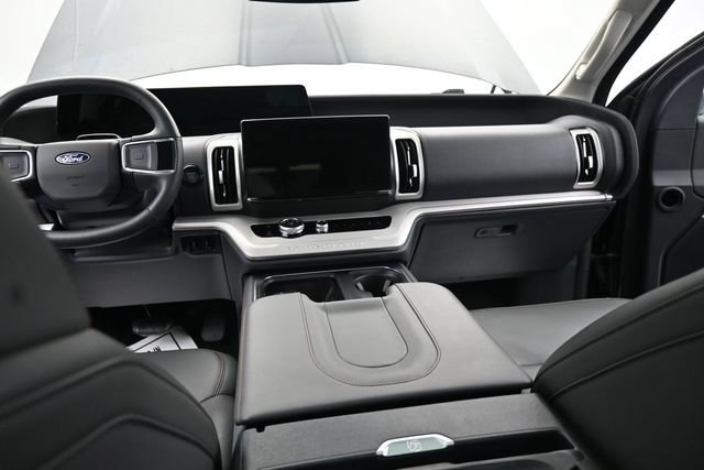 Certified 2025 Ford Expedition Max Active AWD/4WD image 18