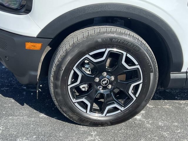 Certified 2025 Ford Bronco Sport Outer Banks w/ Outer Banks Tech Package+ image 10